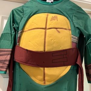 Ninja turtles costume. Size 7/8